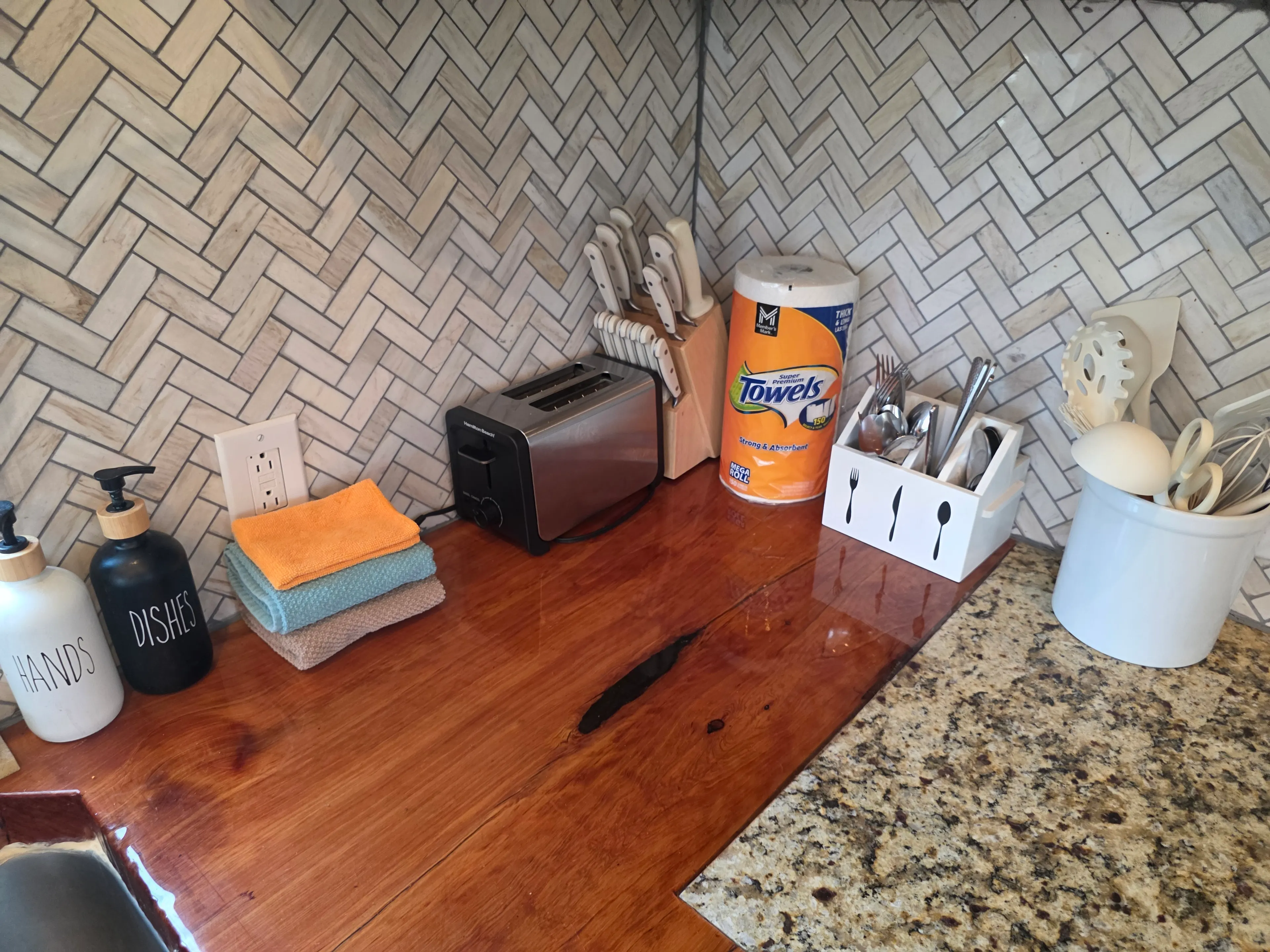 kitchen counter, toaster, knife block